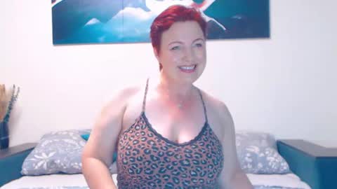 Snapshot of ladyelizabeth777 chatting on July 11, 6:27 am Beth online show from July 11, 6:27 am