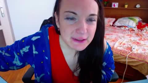 Snapshot of ladylhoty chatting on June 14, 3:14 pm LadyLHoty online show from June 14, 3:14 pm