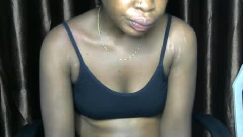 sexylila online show from June 14, 12:30 am