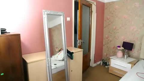 ladymariahx online show from December 15, 10:58 pm