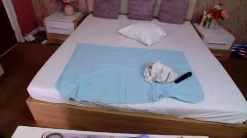 ladymariahx online show from May 19, 6:58 pm
