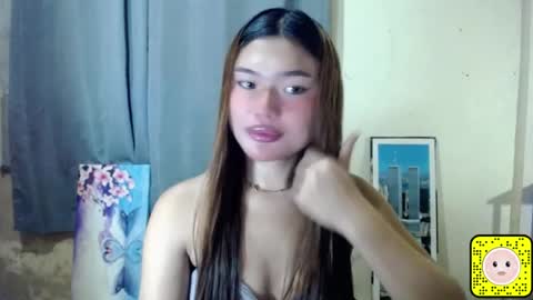 Snapshot of ladyofyou_dreamxoxo chatting on July 6, 12:13 pm LILY online show from July 6, 12:13 pm