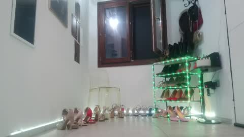 Snapshot of ladyoxana chatting on June 2, 12:34 am Oxana online show from June 2, 12:34 am