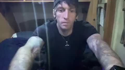 Snapshot of ladysoaker420 chatting on January 14, 7:17 am ladysoaker420 online show from January 14, 7:17 am