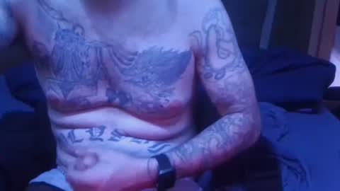 Snapshot of ladysoaker420 chatting on January 28, 1:18 am ladysoaker420 online show from January 28, 1:18 am