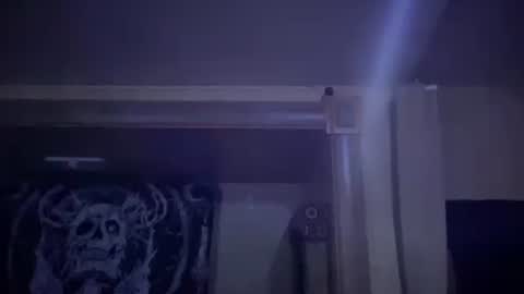 Snapshot of ladysoaker420 chatting on February 24, 12:26 pm ladysoaker420 online show from February 24, 12:26 pm