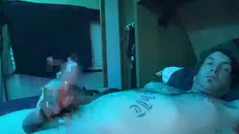 Snapshot of ladysoaker420 chatting on March 4, 1:01 am ladysoaker420 online show from March 4, 1:01 am