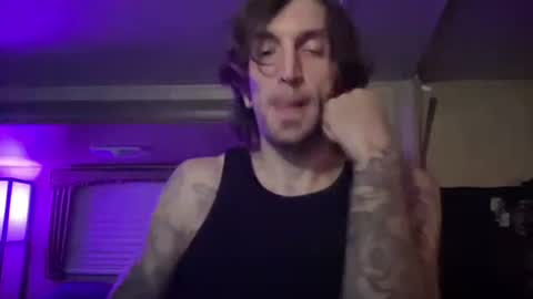 Snapshot of ladysoaker420 chatting on October 20, 2:34 am ladysoaker420 online show from October 20, 2:34 am