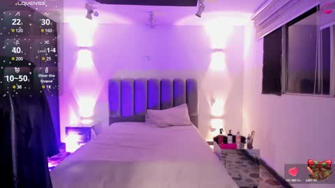 Lady  online show from December 31, 6:48 am