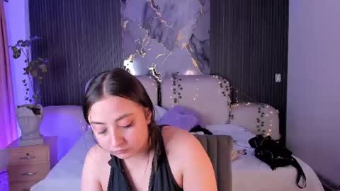 Snapshot of ladysweetts chatting on June 10, 4:56 am Lady online show from June 10, 4:56 am