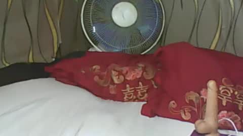 LadyXSnakes online show from January 27, 4:43 pm