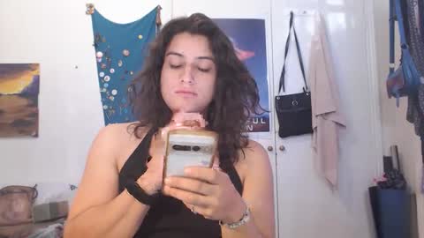 Snapshot of laflori chatting on September 15, 3:28 am Sara Florez online show from September 15, 3:28 am