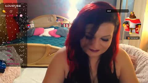 Snapshot of lagerthaa1 chatting on February 10, 9:25 pm Arielle online show from February 10, 9:25 pm