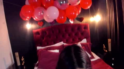 Snapshot of laia_jonees chatting on February 23, 11:51 am Laia online show from February 23, 11:51 am