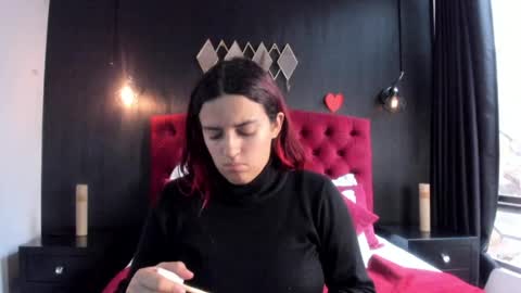 Laia  online show from April 29, 12:31 pm
