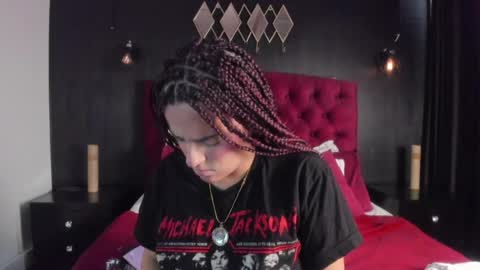 Snapshot of laia_jonees chatting on July 23, 12:14 pm Laia online show from July 23, 12:14 pm