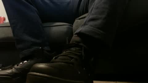 Snapshot of laidback_and_chill chatting on December 7, 8:44 am Rick online show from December 7, 8:44 am