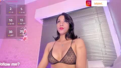 laiily bell online show from June 13, 8:40 pm