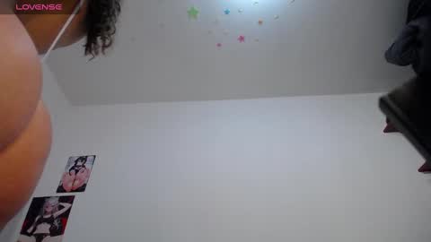 Leila Laly online show from February 26, 2:03 pm