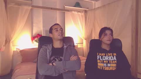 Snapshot of lailaasher chatting on November 23, 6:02 am lailaasher online show from November 23, 6:02 am