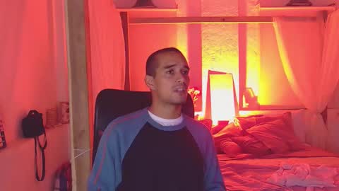 Snapshot of lailaasher chatting on November 29, 7:11 am lailaasher online show from November 29, 7:11 am