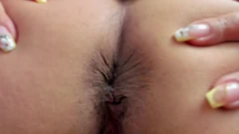 Lailacastillo online show from April 28, 11:48 am