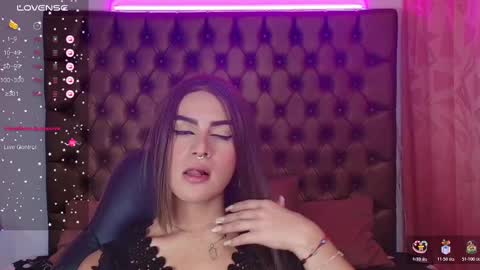 Camila online show from November 18, 3:45 am