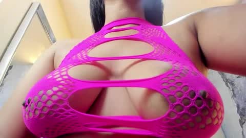   online show from October 14, 12:17 pm