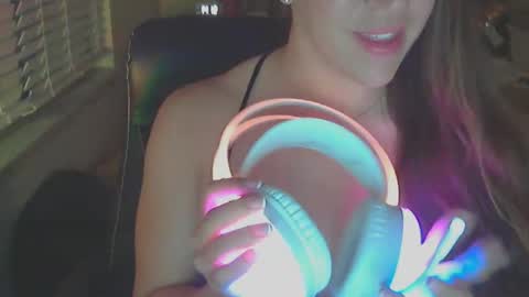 Lainey online show from March 22, 4:49 am