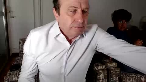 Snapshot of lajose52 chatting on January 1, 9:49 am lajose52 online show from January 1, 9:49 am