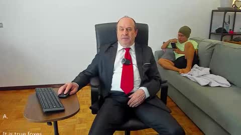 Snapshot of lajose52 chatting on September 11, 6:52 pm lajose52 online show from September 11, 6:52 pm