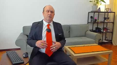 Snapshot of lajose52 chatting on November 1, 3:58 pm lajose52 online show from November 1, 3:58 pm