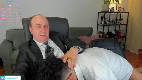 Snapshot of lajose52 chatting on March 6, 8:27 pm lajose52 online show from March 6, 8:27 pm