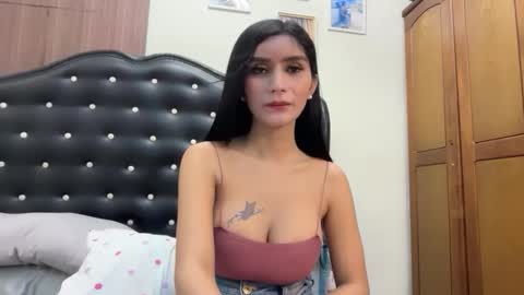 Snapshot of lakshmi_filipina chatting on May 3, 10:16 pm kristine online show from May 3, 10:16 pm