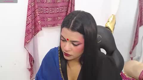 Laskhmirani online show from October 27, 11:58 am