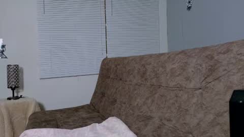 lala_fluffy online show from June 9, 8:20 pm