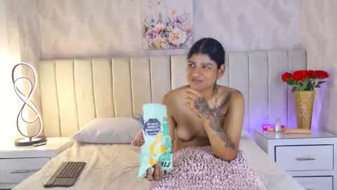 Carla Gomez online show from February 2, 8:07 pm