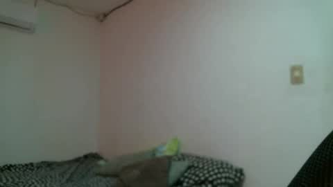 laura gomez online show from February 25, 7:03 pm