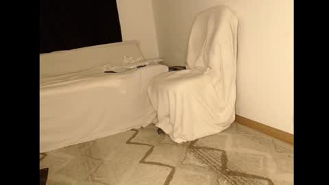 Snapshot of lala_my chatting on January 13, 3:39 pm LalaMy online show from January 13, 3:39 pm