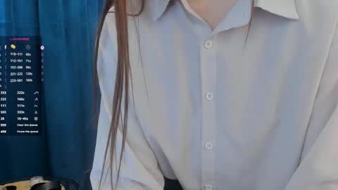 Snapshot of lalajecks chatting on November 14, 8:13 am Julia online show from November 14, 8:13 am