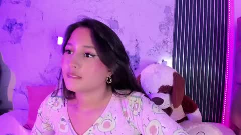 Snapshot of lali_cherry_ chatting on October 26, 4:35 pm lali_cherry_ online show from October 26, 4:35 pm