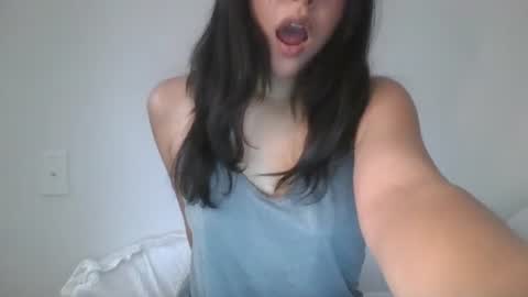 Lali Gomez online show from July 4, 8:20 am