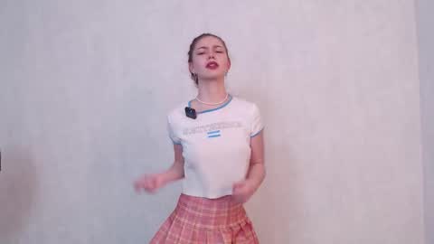 Lisa online show from October 11, 5:28 am
