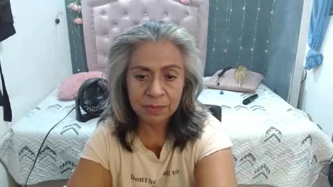 lalisha online show from November 19, 11:38 pm