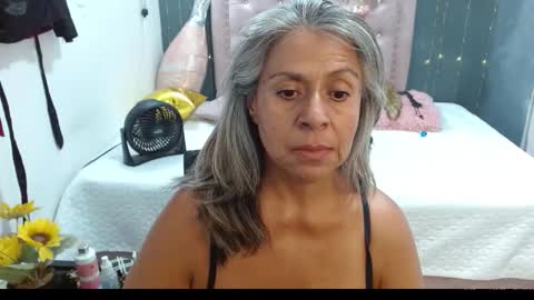 lalisha online show from February 17, 1:46 am