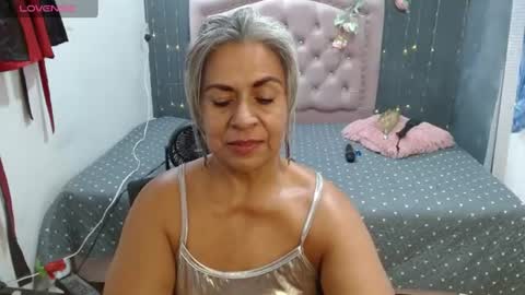 lalisha online show from July 18, 11:30 pm