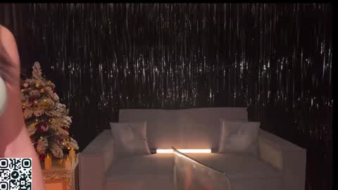 Ellina online show from December 23, 4:01 am