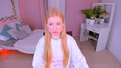 Laly online show from March 8, 2:40 pm