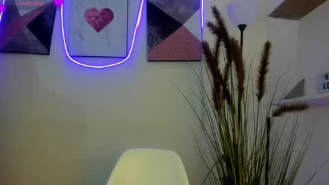    online show from January 21, 1:18 am