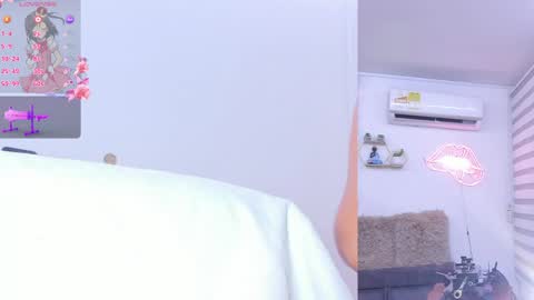 Lana online show from May 2, 9:03 am